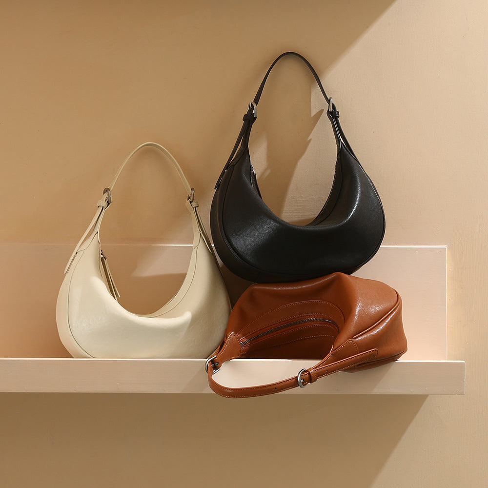 Vegetable-Tanned Leather Dumpling Bag
