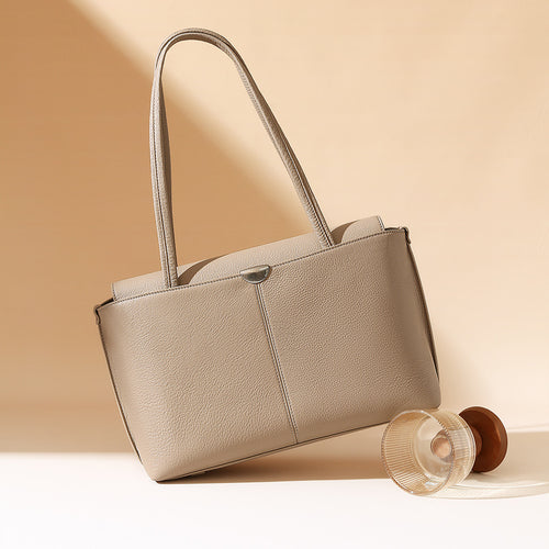 Dorothea Tote