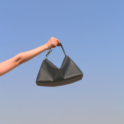 Minimal Leather Cosmetic Shoulder Bag